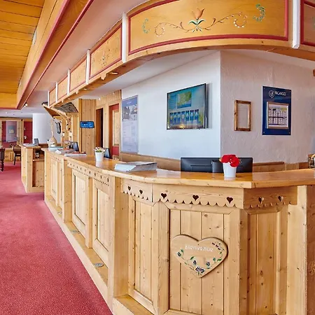 Hotel L'eden Des Cimes - Bleues - Belle Plagne 2100 3*