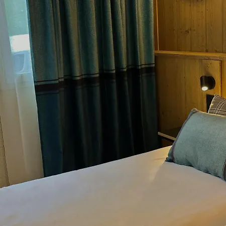Hotel Bleues Belle Plagne 3*
