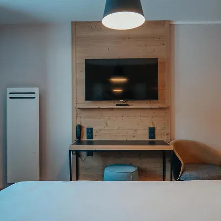 Hotel L'eden Des Cimes - Bleues - Belle Plagne 2100
