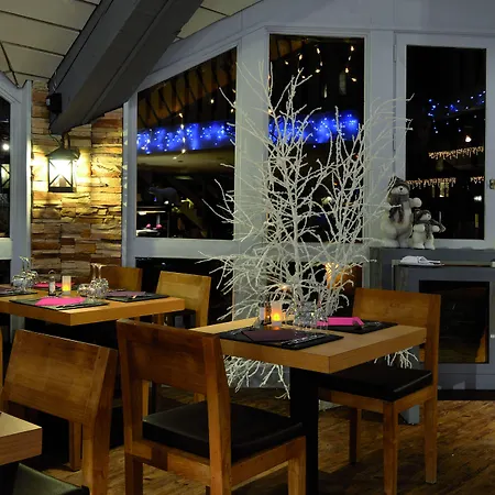 Hotel L'eden Des Cimes - Bleues - Belle Plagne 2100 3*